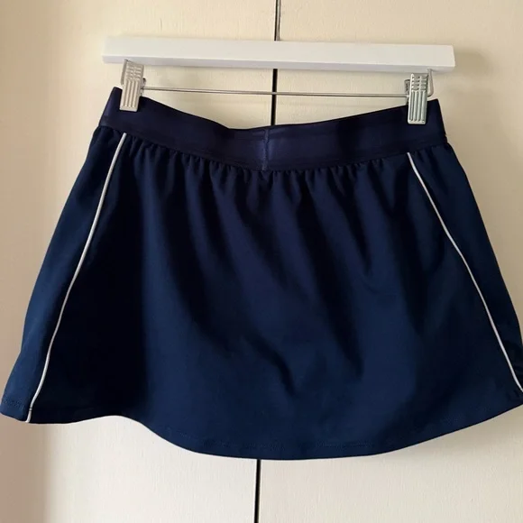 Nike Navy Athletic Tennis Skirt with White Accents Size Medium - Picture 3 of 6